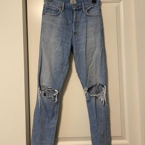 Citizens of humanity mom jeans !